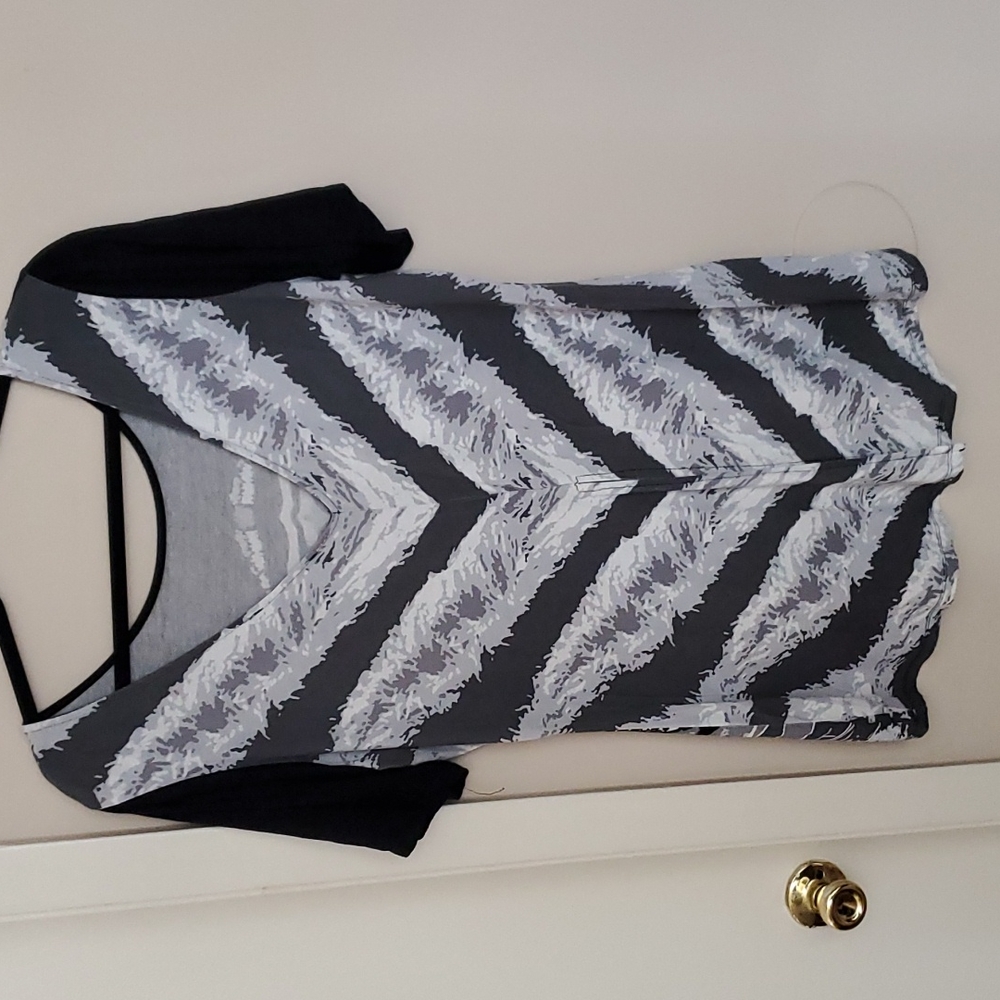 Tiger Tunic - Picture 2 of 5